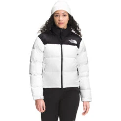 The North Face Women's 1996 Retro Nuptse Jacket 19 The North Face Women's 1996 Retro Nuptse Jacket -Women Clothing Sale Store NF0A3XEO FN4 hero