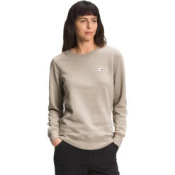 The North Face Women's Heritage Patch Crew 15 The North Face Women's Heritage Patch Crew -Women Clothing Sale Store NF0A533R 148 hero